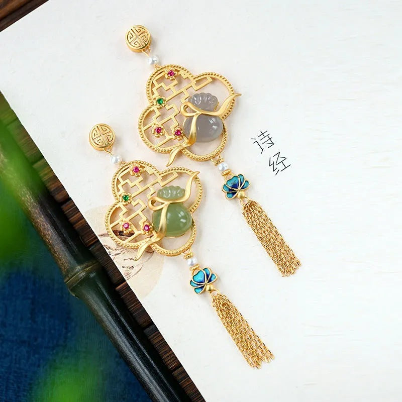 Elegant Gold Necklace for Every Occasion