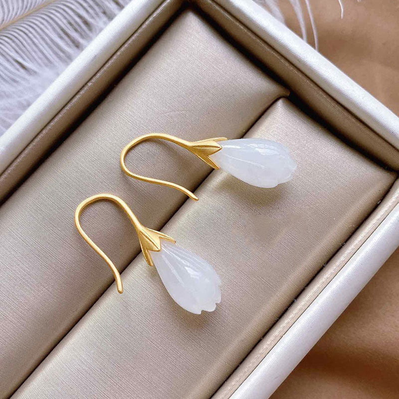 Elegant Gold Earring for Every Occasion