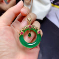 Charming Gold Necklace for Any Occasion