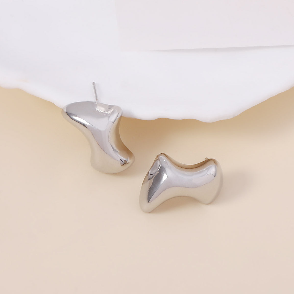 Stunning Earring for Daily Wear