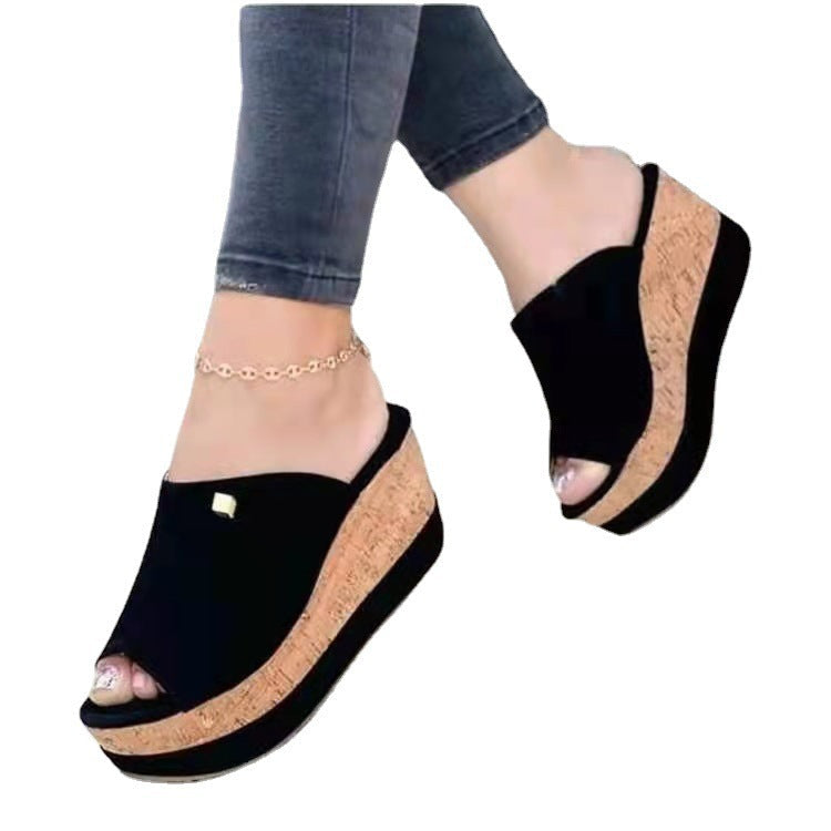 Chic Orthopedic Sandals with Unique Design