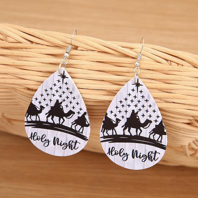 Classic Earring with Timeless Appeal