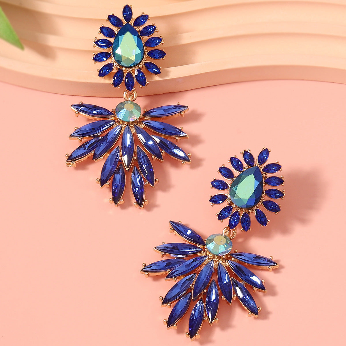 Charming Earring for Any Occasion