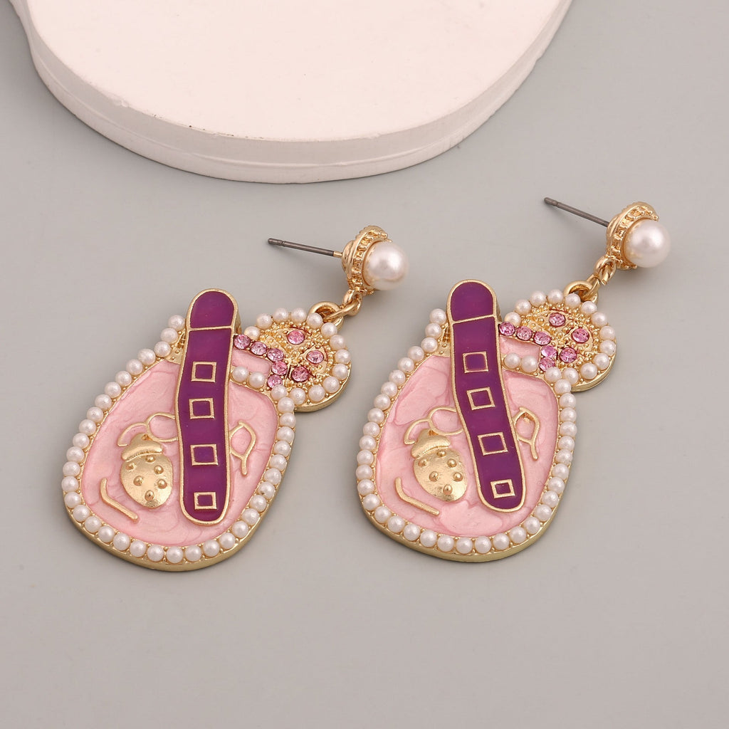 Classic Pearl Earring with Timeless Appeal