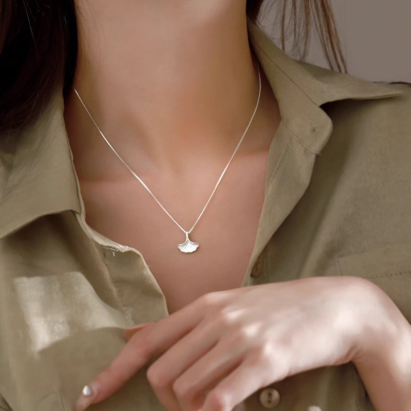 Stunning Necklace for Daily Wear