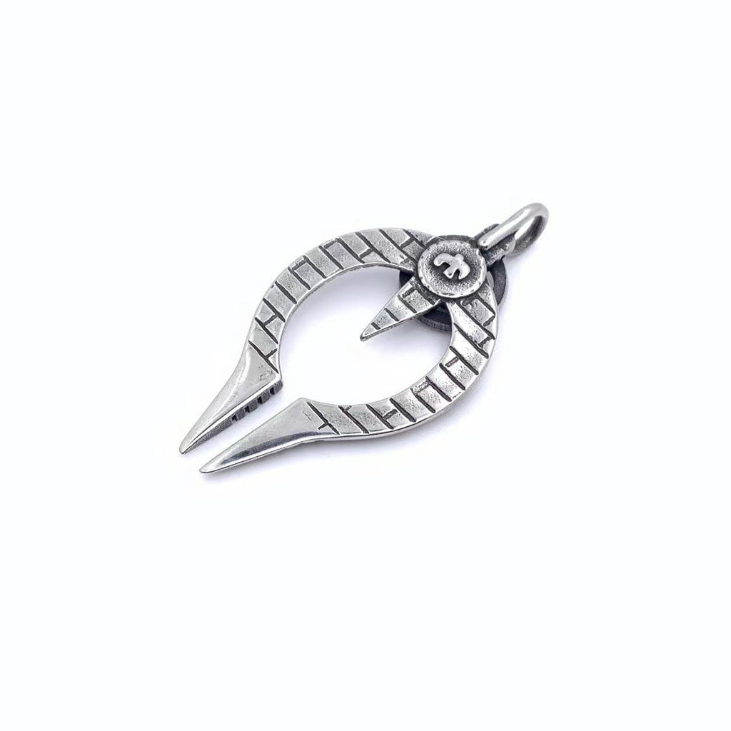 Charming Pendant for Any Occasion