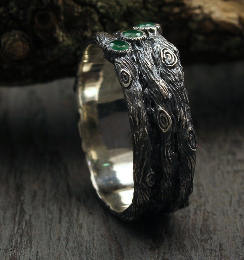 Romantic Gold Ring for Special Moments
