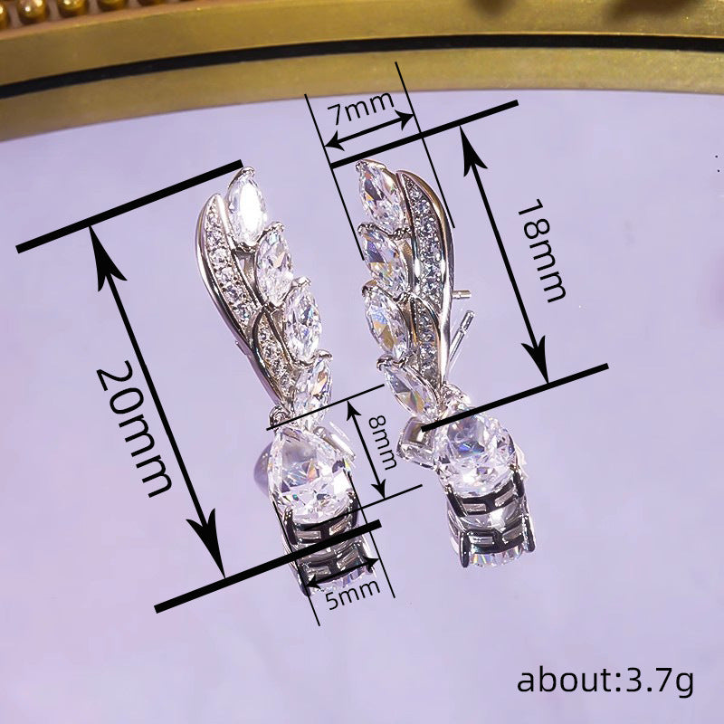 Stunning Earring for Daily Wear