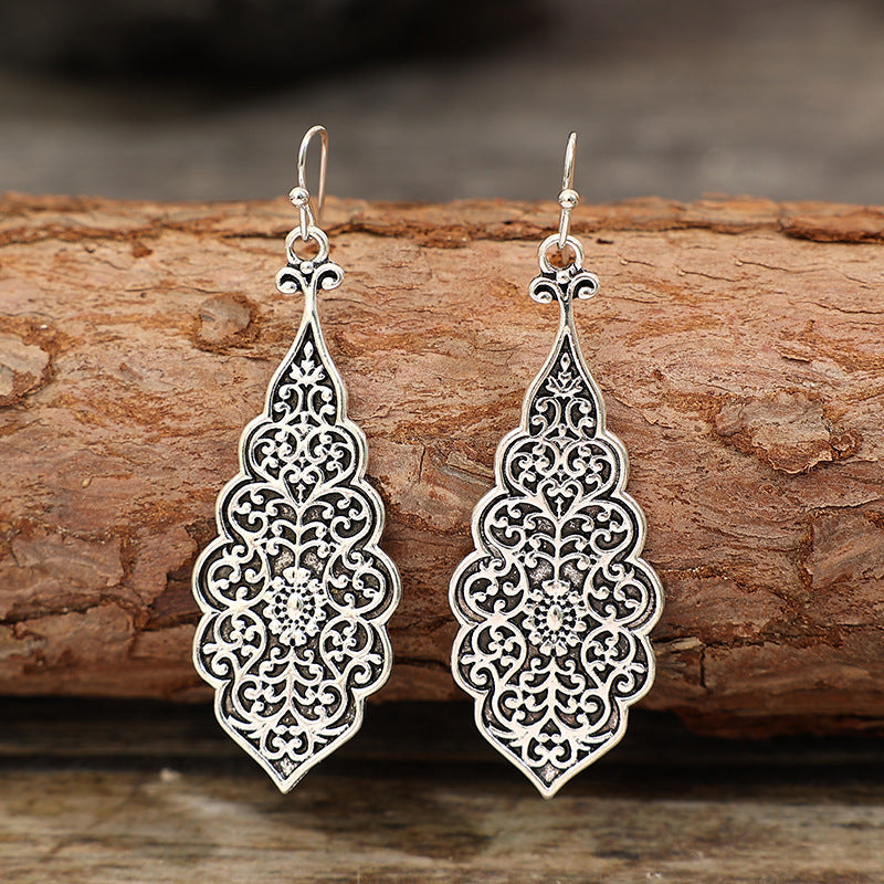 Classic Earring with Timeless Appeal