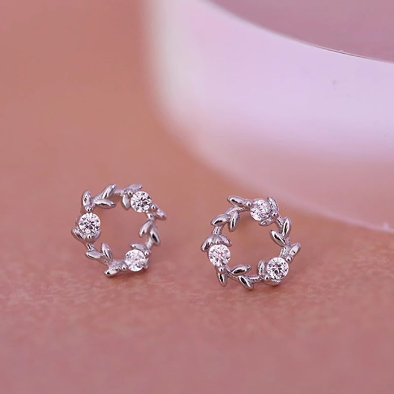 Classic Earring with Timeless Appeal