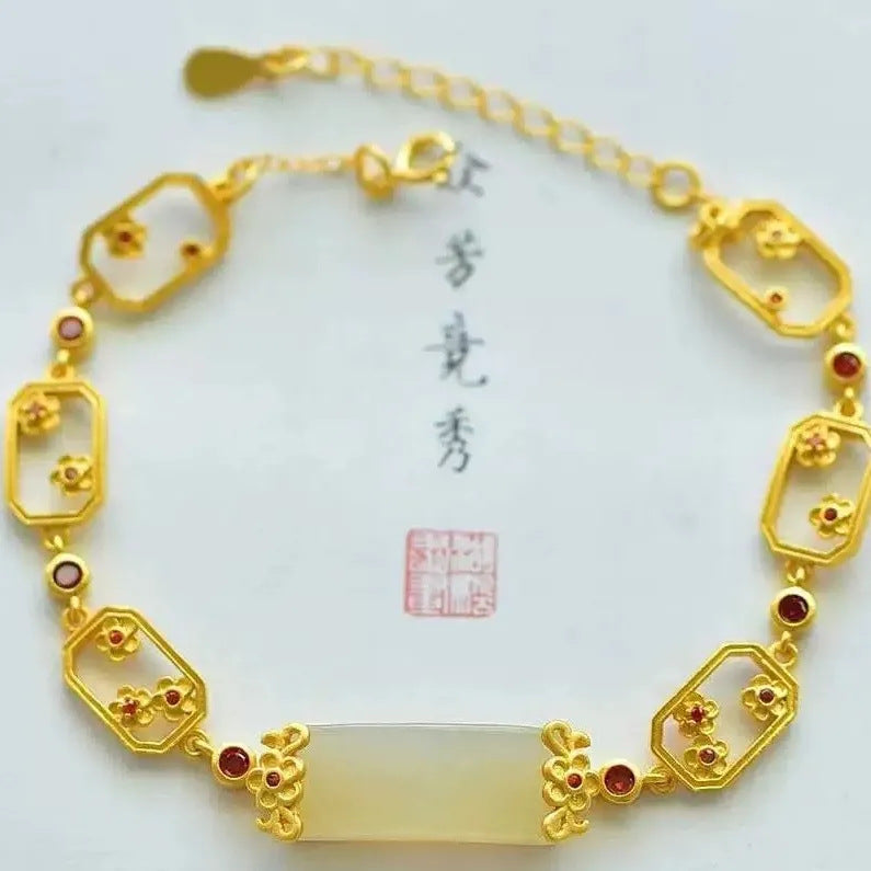 Romantic Silver Bracelet for Special Moments