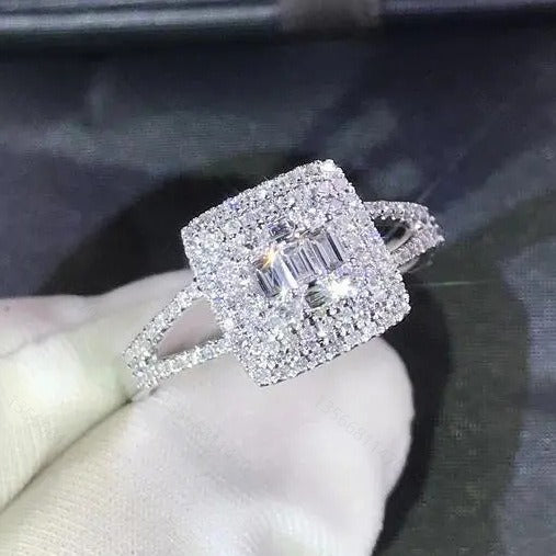 Classic Ring with Timeless Appeal
