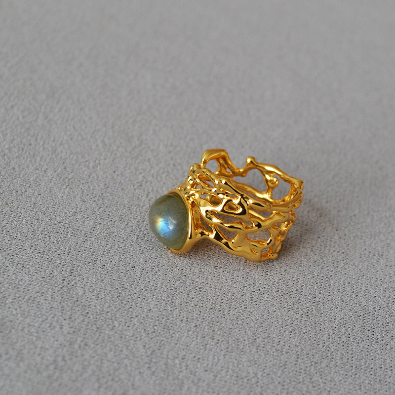 Beautiful Ring with Unique Style