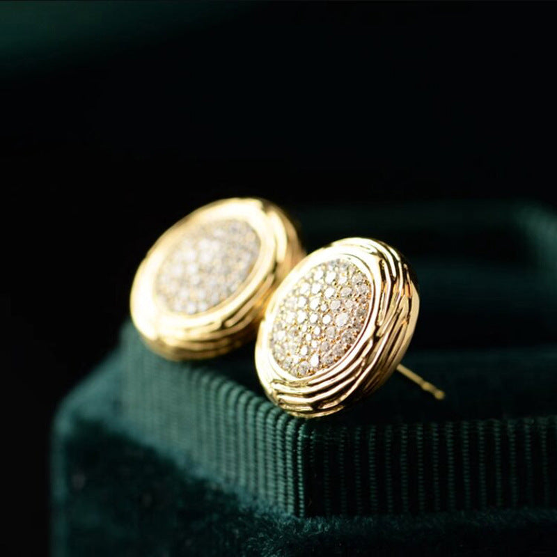 Romantic Earring for Special Moments