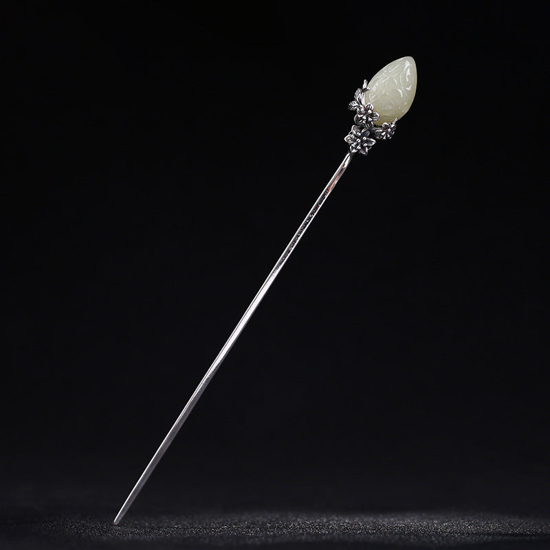 Classic Silver Piece with Timeless Appeal