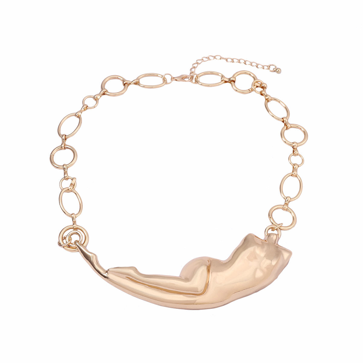 Classic Chain with Timeless Appeal