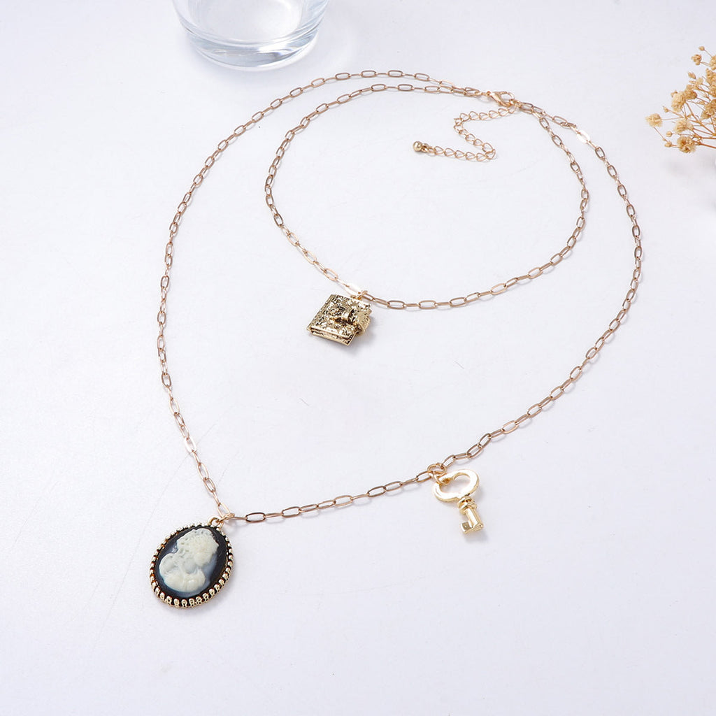 Elegant Piece for Every Occasion
