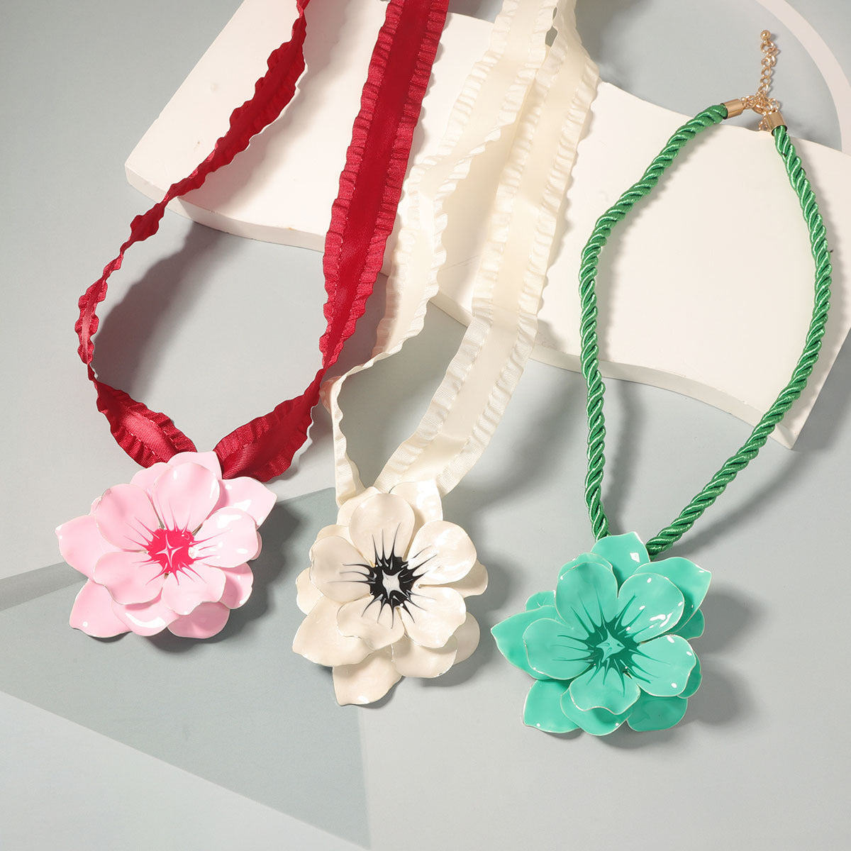 Classic Necklace with Timeless Appeal