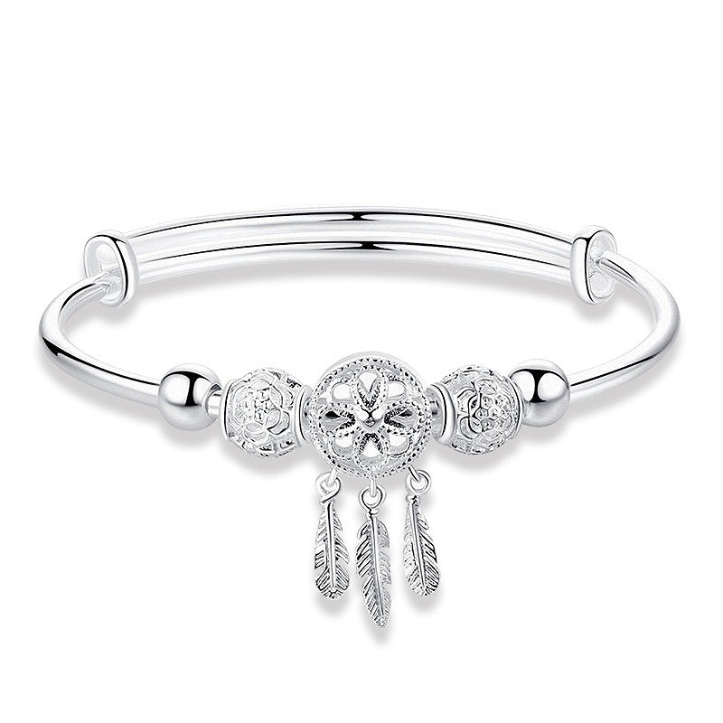 Classic Silver Bracelet with Timeless Appeal