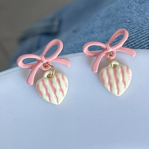 Romantic Earring for Special Moments