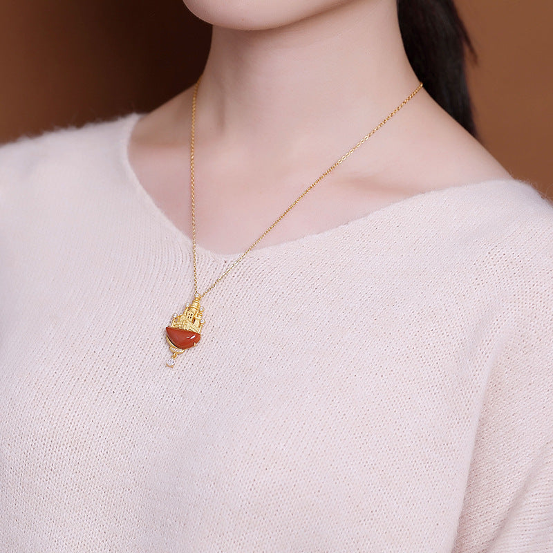 Classic Silver Necklace with Timeless Appeal