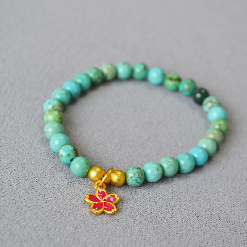 Charming Gold Bracelet for Any Occasion