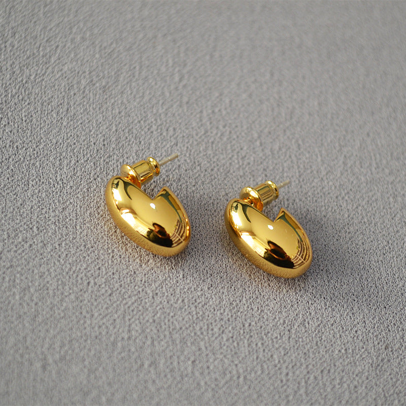 Stunning Gold Earring for Daily Wear