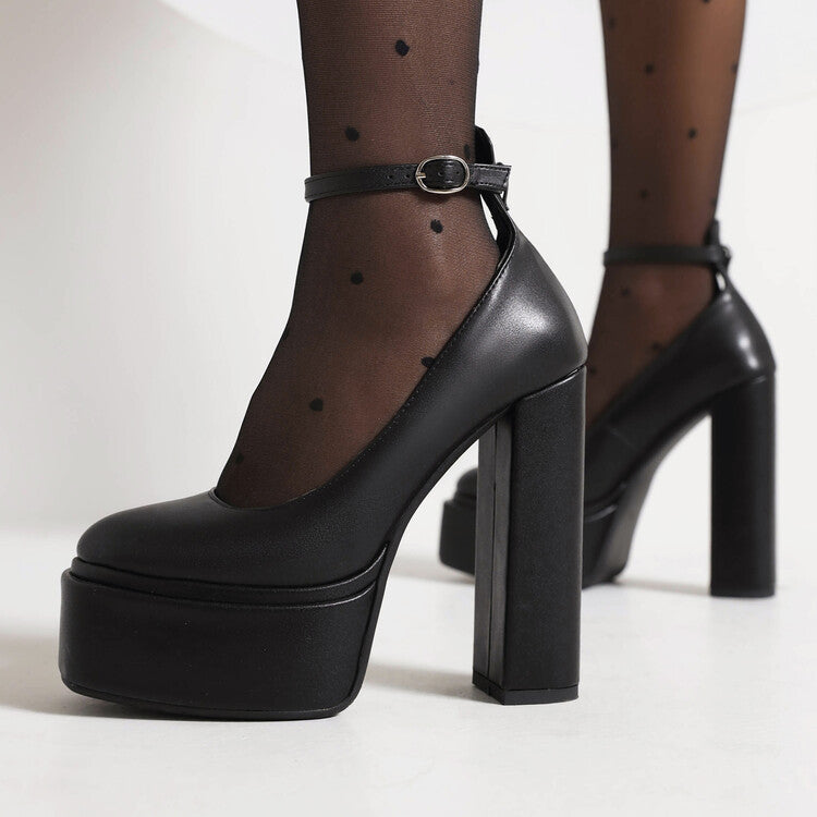 Classic Orthopedic Shoes with Timeless Style