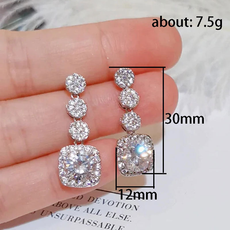 Stunning Earring for Daily Wear