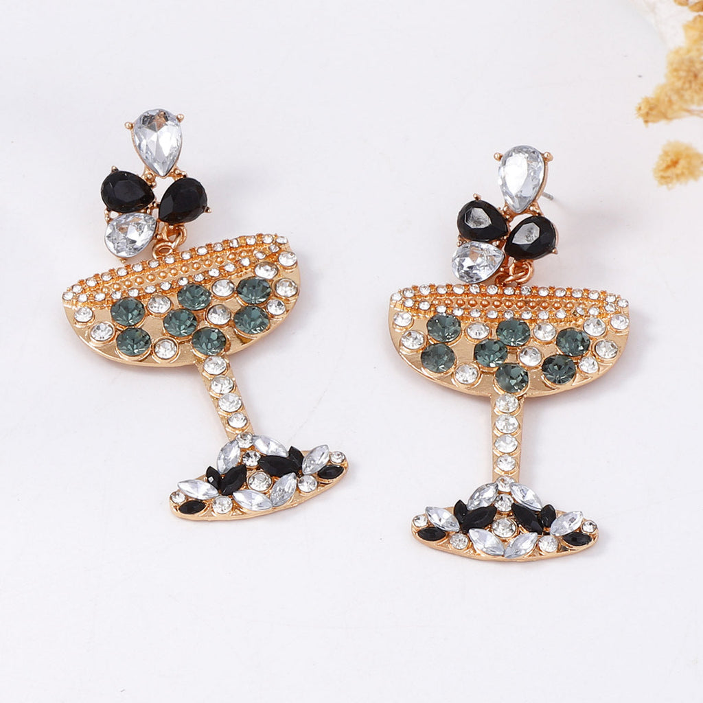 Romantic Pearl Earring for Special Moments