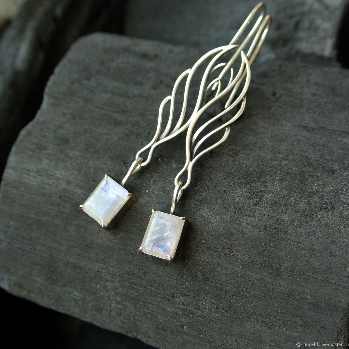 Elegant Earring for Every Occasion