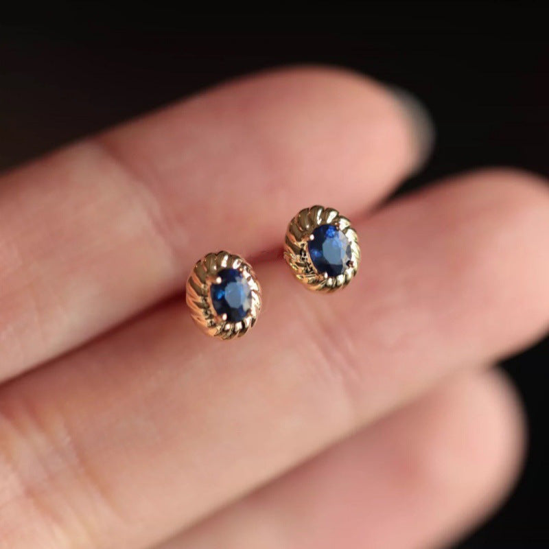 Stunning Earring for Daily Wear
