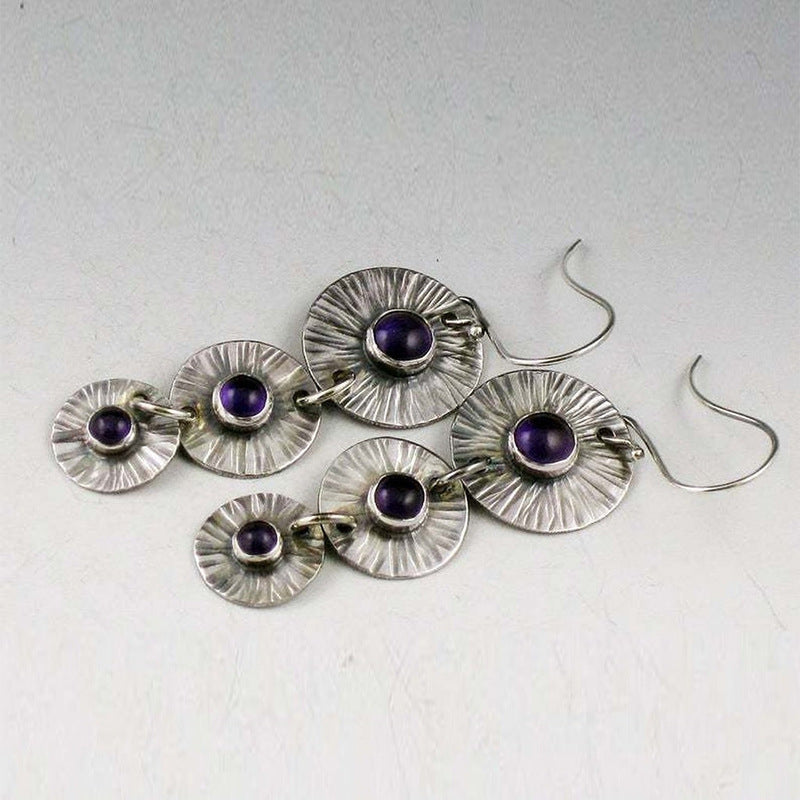 Charming Earring for Any Occasion