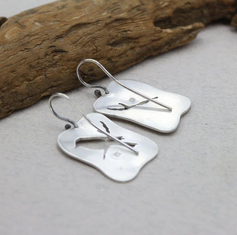 Charming Earring for Any Occasion