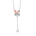 Classic Pearl Necklace with Timeless Appeal