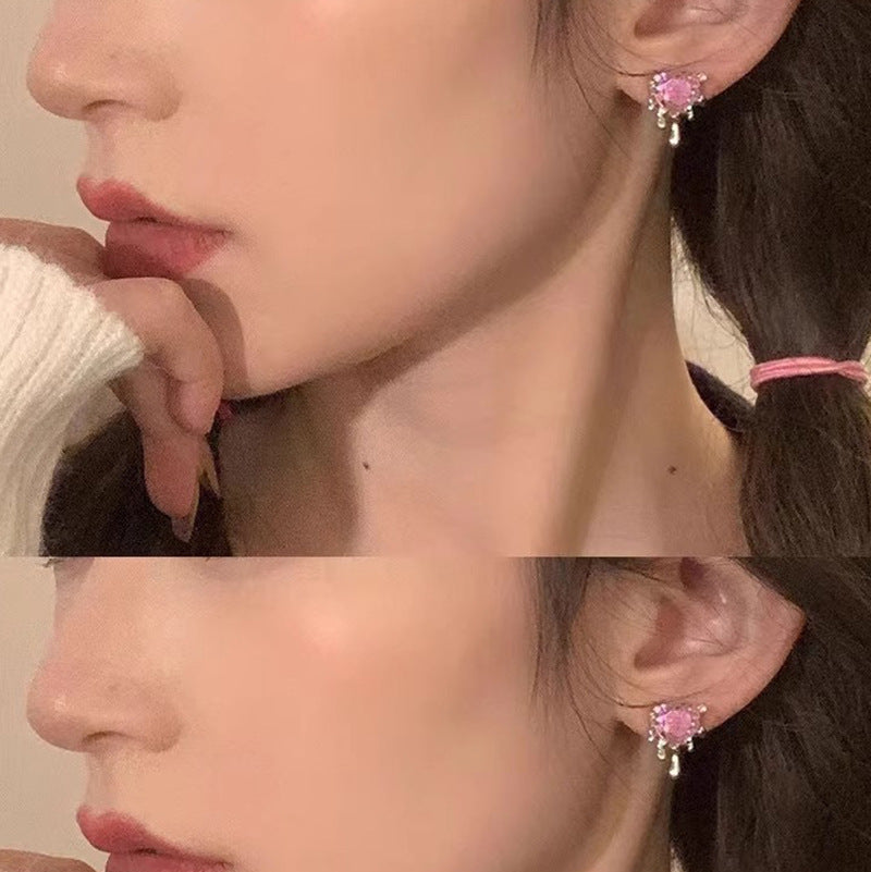 Classic Earring with Timeless Appeal