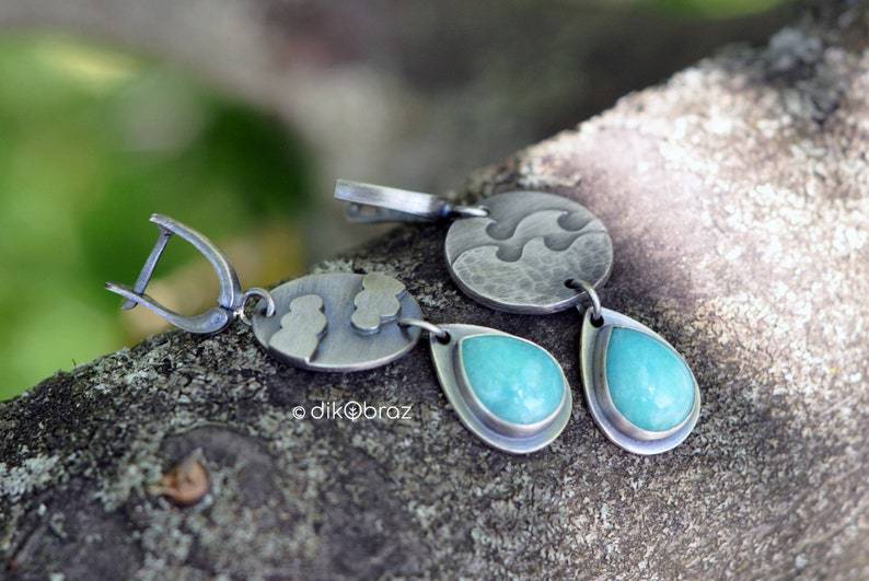 Vintage Handmade Earring