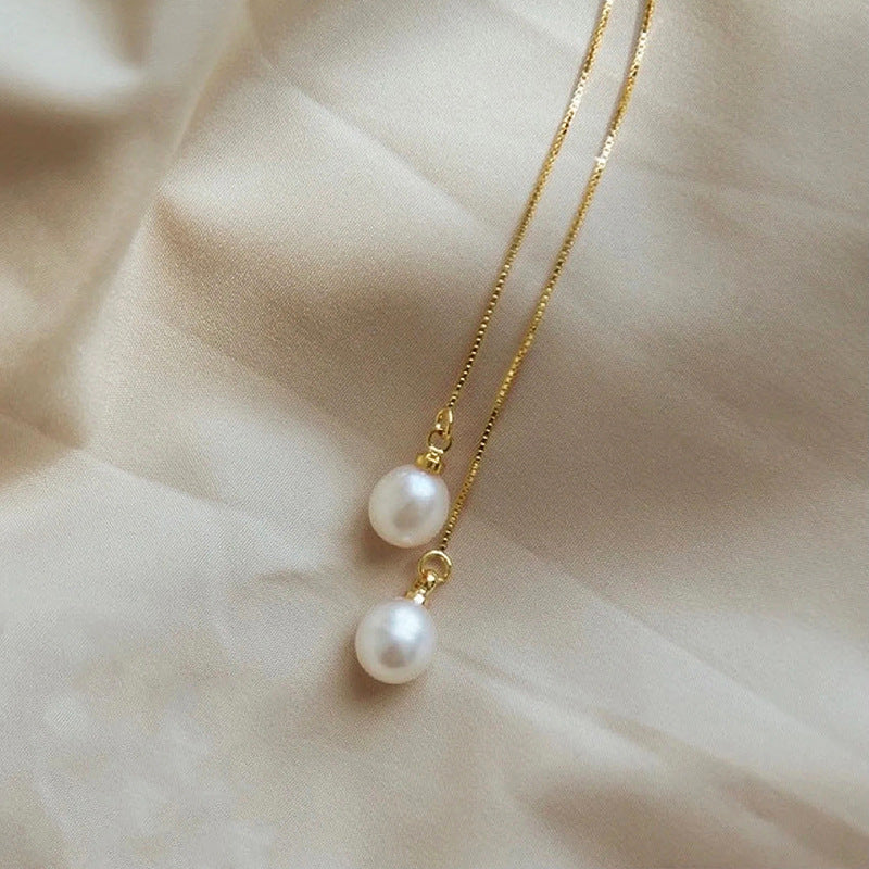 Romantic Pearl Earring for Special Moments