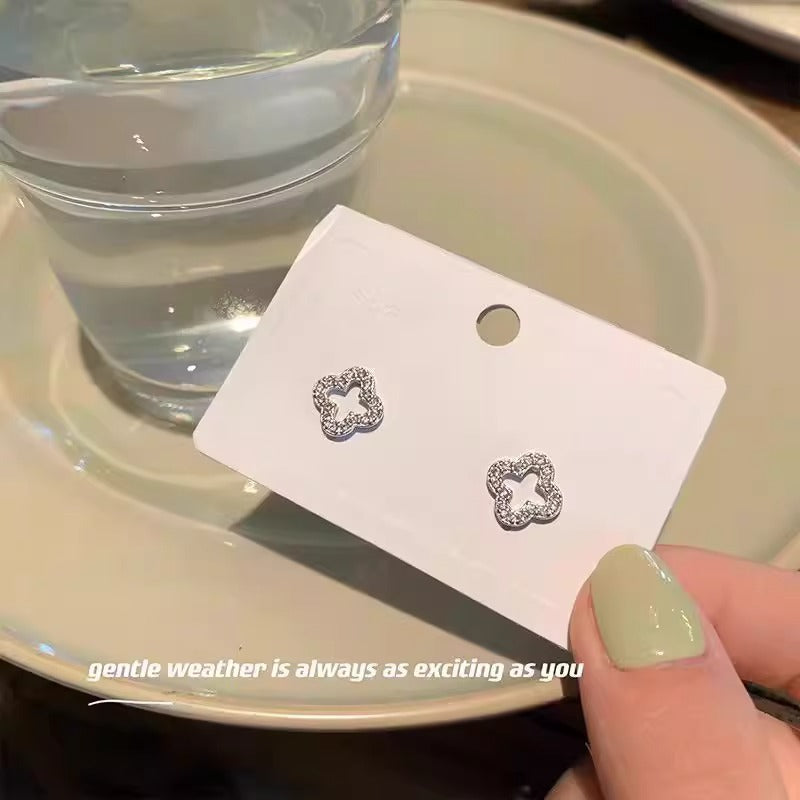 Classic Earring with Timeless Appeal