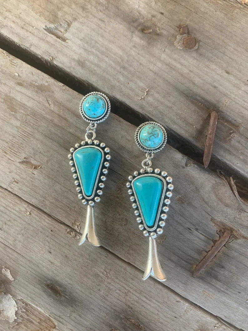 Vintage Handmade Earring