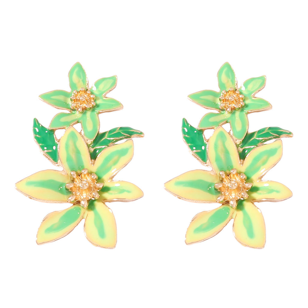 Classic Earring with Timeless Appeal