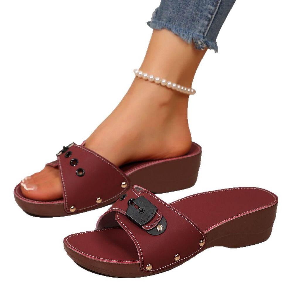 Beautifully Crafted Orthopedic Sandals