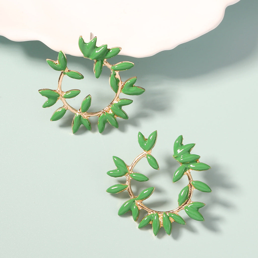 Classic Earring with Timeless Appeal