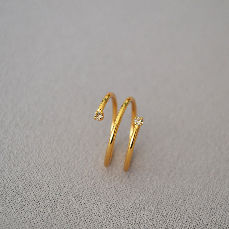 Romantic Gold Ring for Special Moments