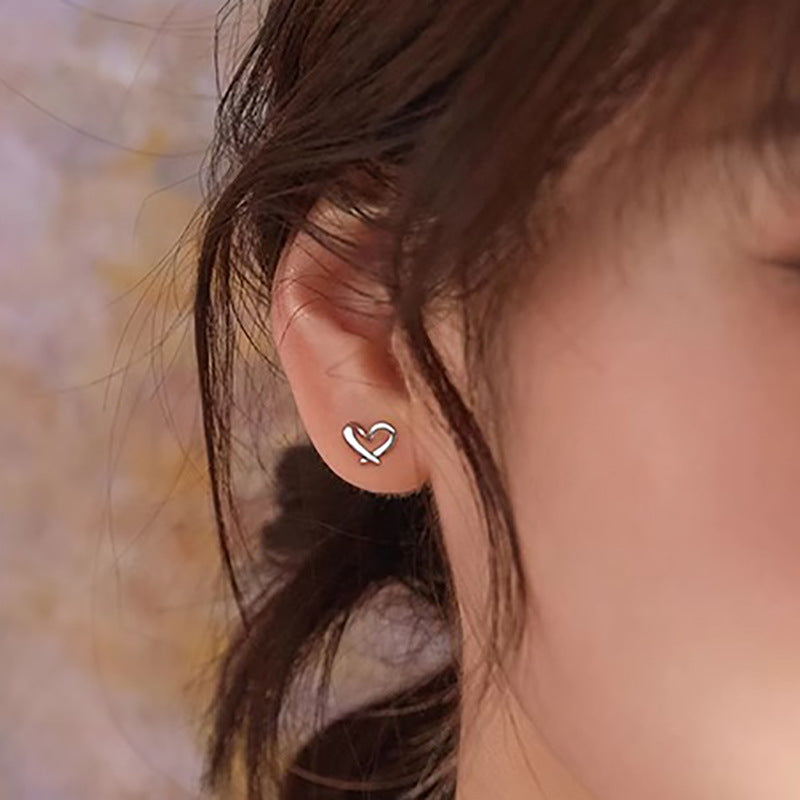 Classic Earring with Timeless Appeal