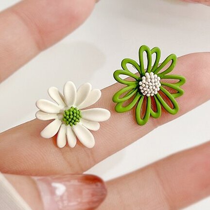 Beautiful Earring with Unique Style