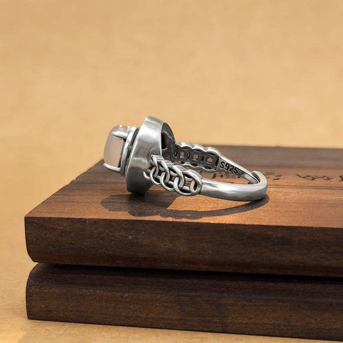 Stunning Ring for Daily Wear
