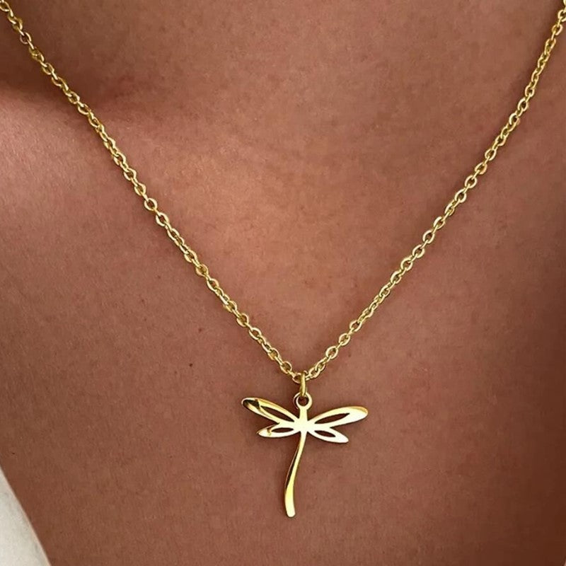 Beautiful Gold Necklace with Unique Style
