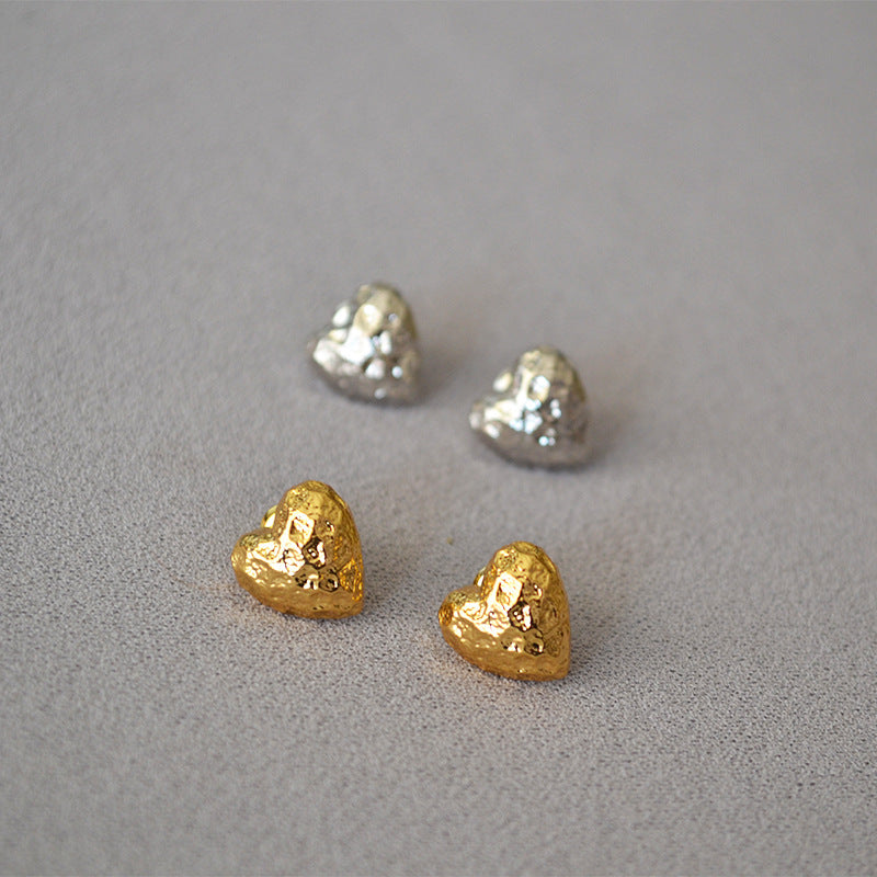 Charming Silver Earring for Any Occasion