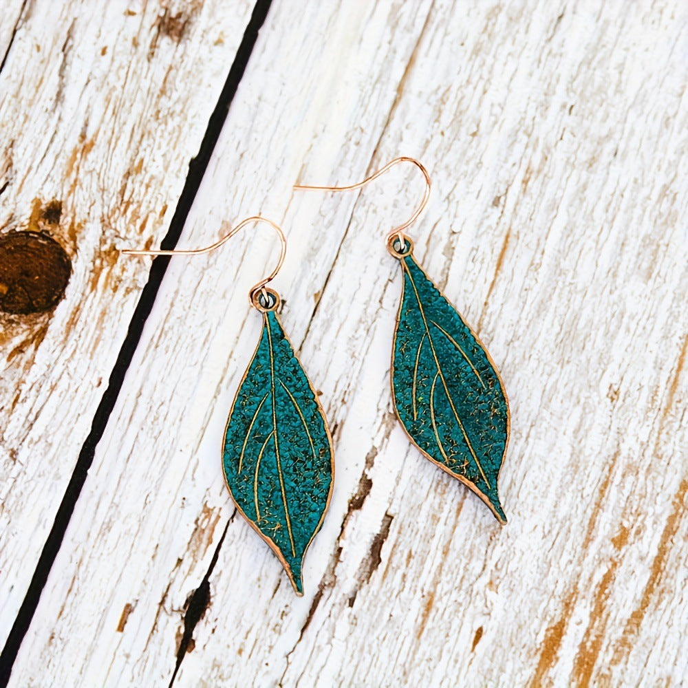 Romantic Gold Earring for Special Moments
